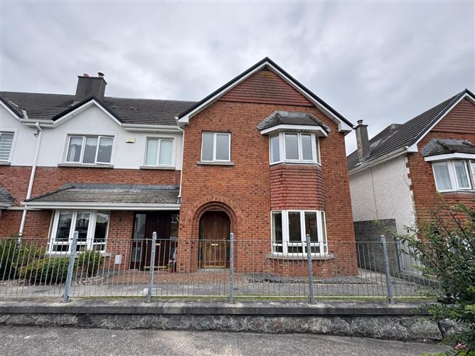 34 Slí Gheal, Ballymoneen Road, Co. Galway
