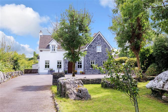 Toscana, Wormhole, Rosscahill, Co. Galway