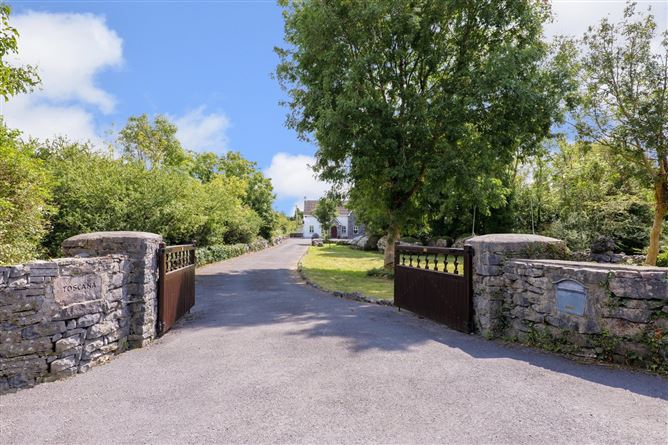Toscana, Wormhole, Rosscahill, Co. Galway