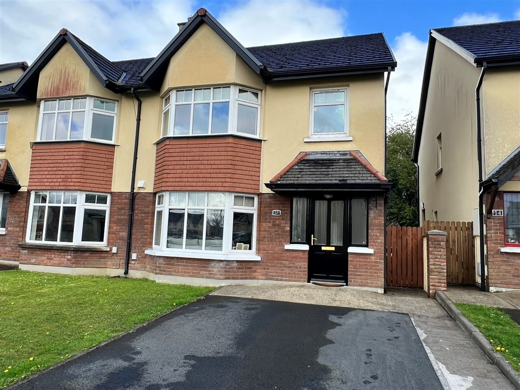 15 Farnamurry Close , Nenagh, Tipperary