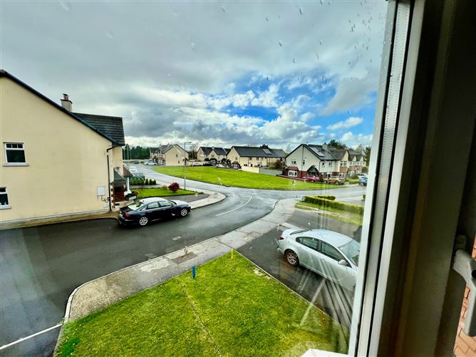 15 Farnamurry Close , Nenagh, Tipperary