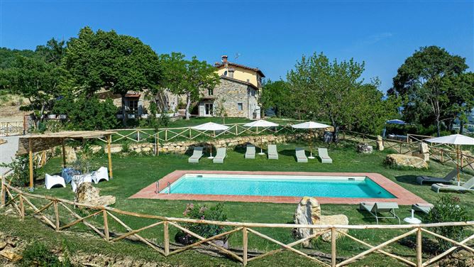 Quiet Tuscan Setting,Poppi,Tuscany,Italy