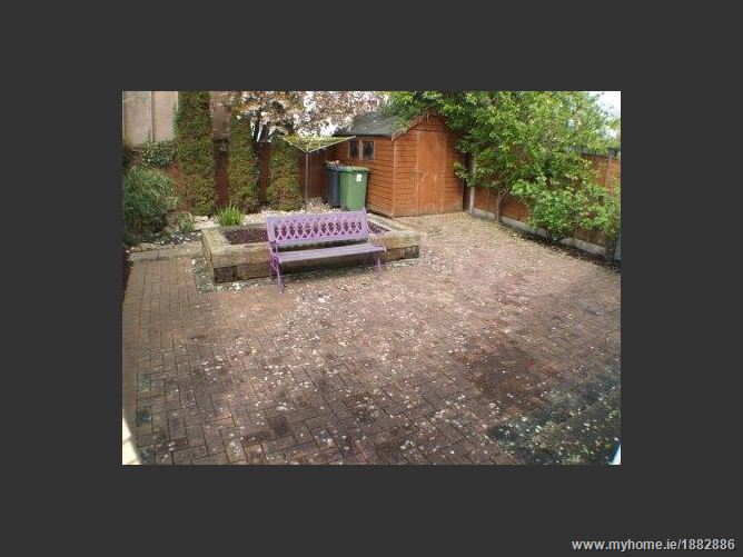 Photo 13 of 15 — 19 Ash Park Heath, Lucan, Co. Dublin