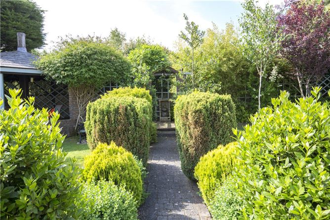 43 Deerpark Road, Castleknock, Dublin 15