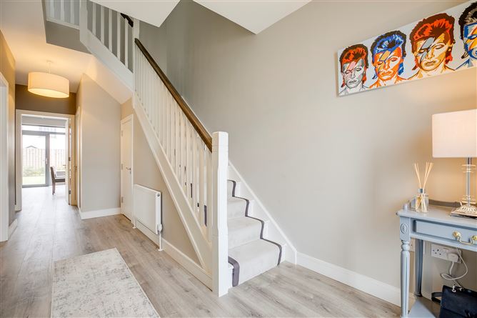 52 The Avenue, Scholarstown, Rathfarnham, Dublin 16
