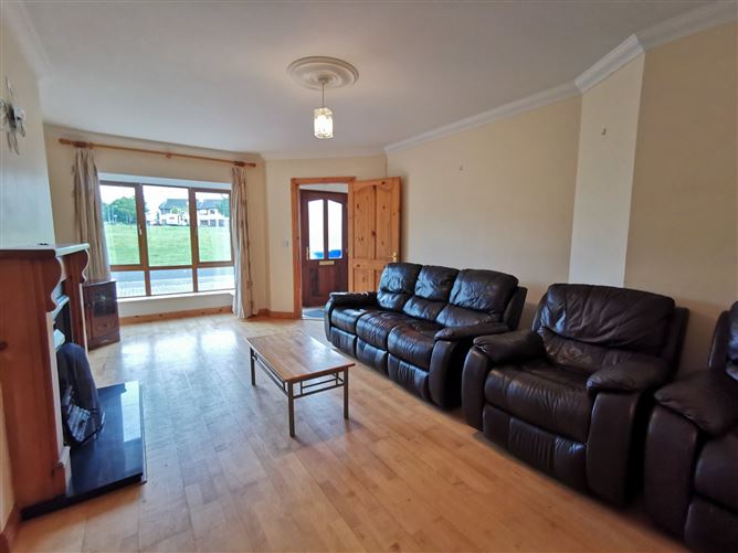 5 Grattan Avenue, Grattan Park, Claremorris, Co. Mayo