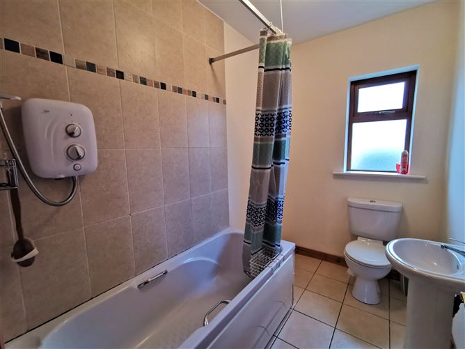5 Grattan Avenue, Grattan Park, Claremorris, Co. Mayo
