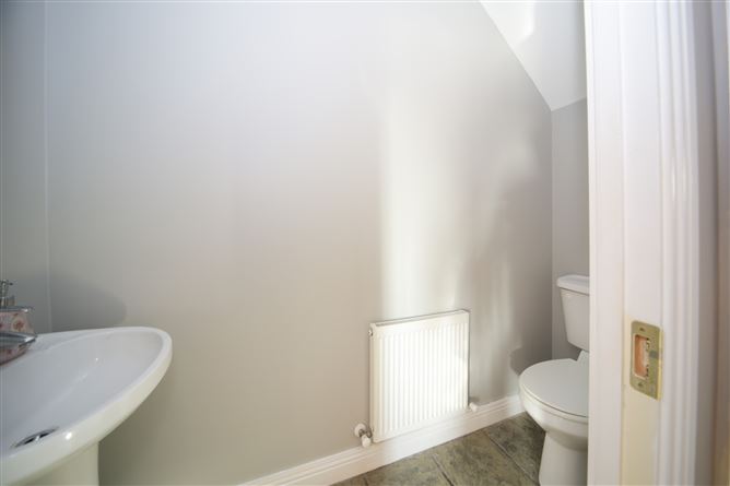 2 Higgins Park, Portlaoise, Co. Laois