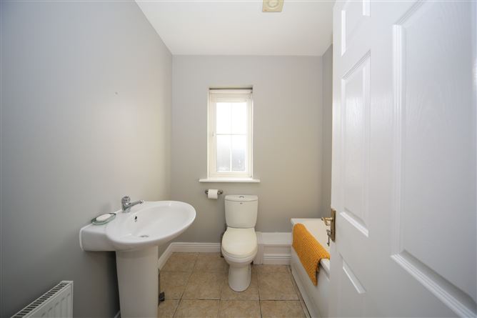 2 Higgins Park, Portlaoise, Co. Laois