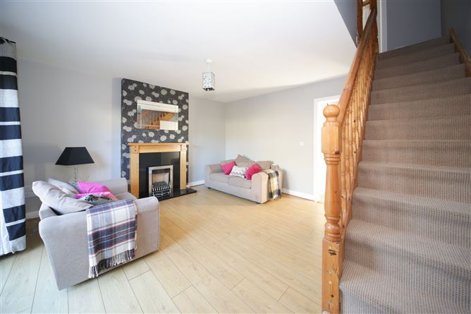 2 Higgins Park, Portlaoise, Co. Laois