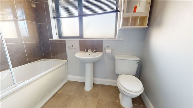 1 Oaks Avenue, Carraig an Aird, Waterford City, Waterford