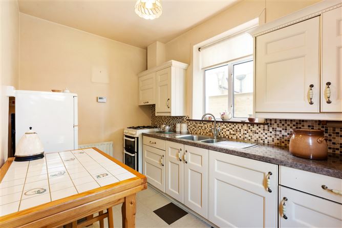 4 Serpentine Park, Sandymount, Dublin 4