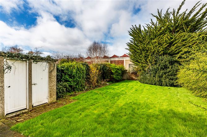 4 Serpentine Park, Sandymount, Dublin 4
