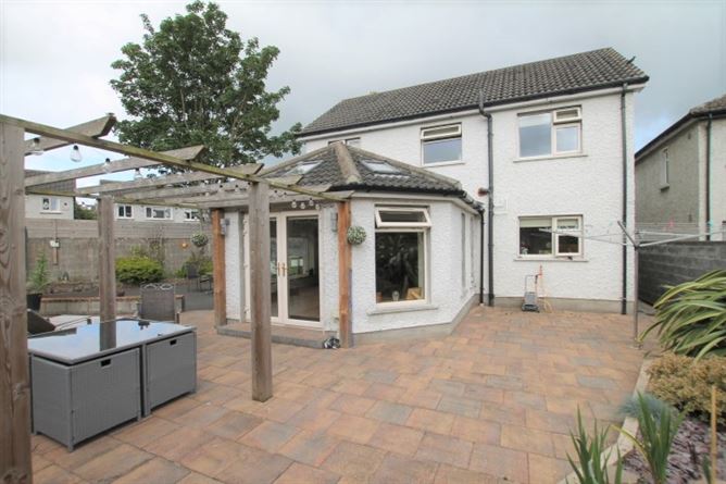 2A Hillcrest View, Lucan, Dublin