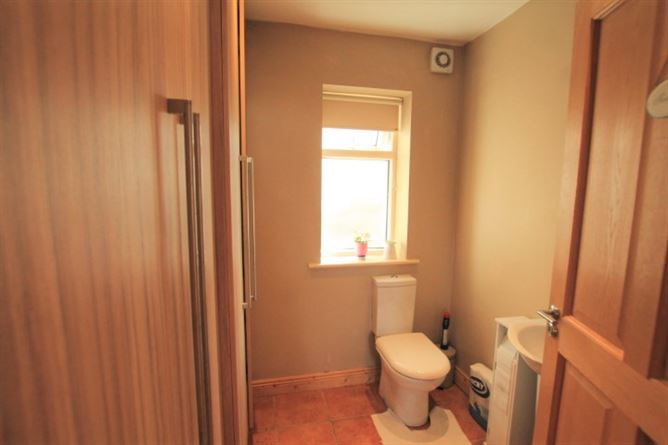2A Hillcrest View, Lucan, Dublin