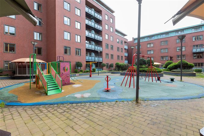 709 Longboat Quay North, Grand Canal Dk, Dublin 2