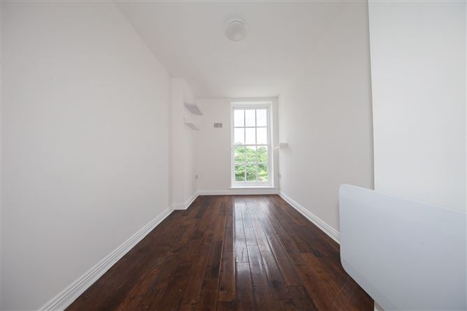 Apartment 39, 52 Mountjoy Square South, North City Centre, Dublin