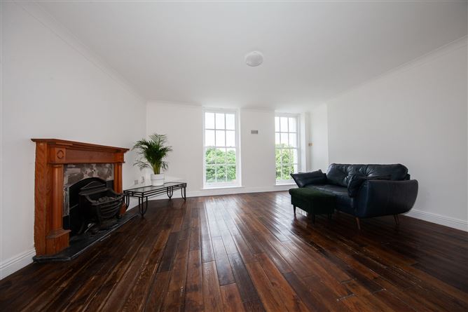 Apartment 39, 52 Mountjoy Square South, North City Centre, Dublin