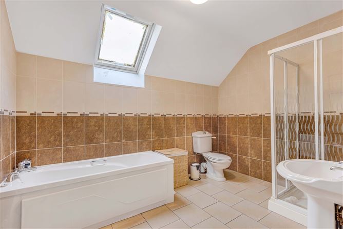 1 Castle Lane, Newbliss, Co. Monaghan