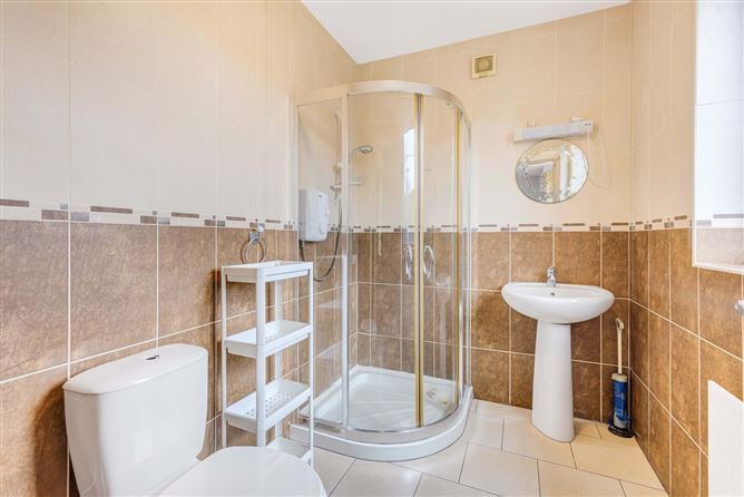 1 Castle Lane, Newbliss, Co. Monaghan