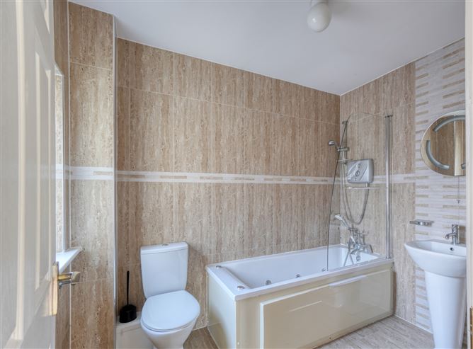 2 Clondarrig Court, Bellingham, Portlaoise, Co. Laois