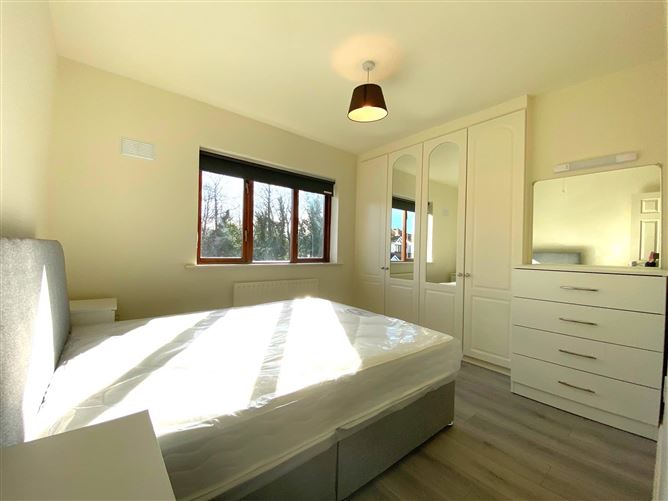 Pinegrove, Templeogue, Dublin 16