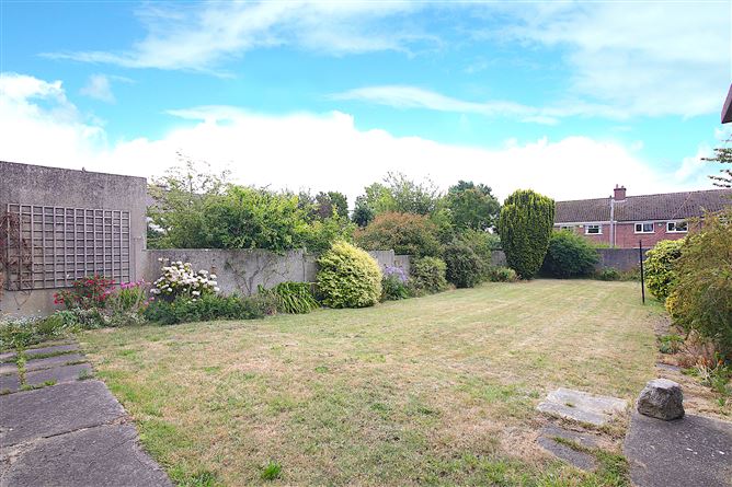 Photo 5 of 26 — 99 Blackheath Park, Clontarf, Dublin 3