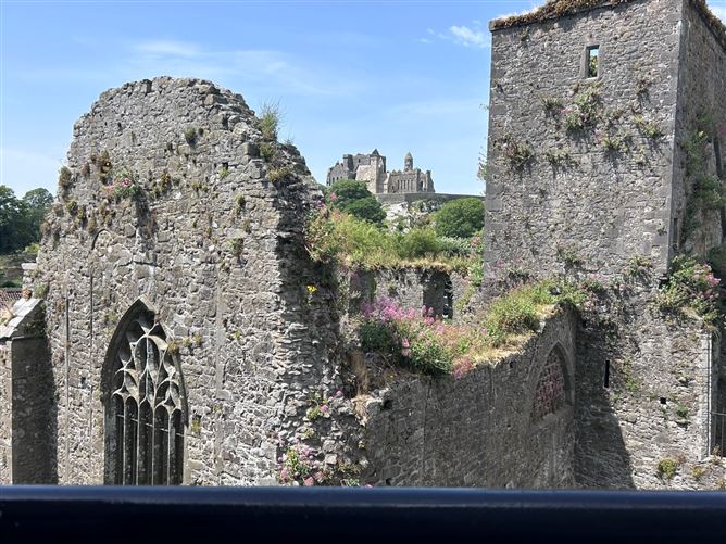 Photo 9 of 12 — 21 Dominics Court, Cashel, Co. Tipperary