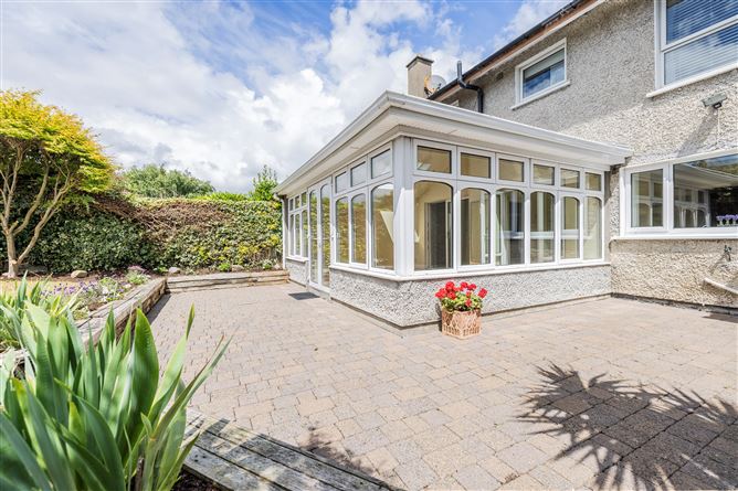 Photo 39 of 41 — 20 Laurleen, Stillorgan, County Dublin