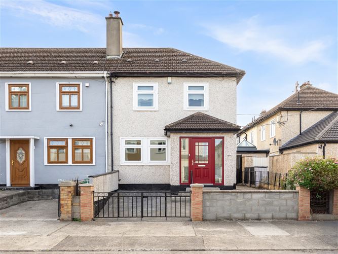 Photo 33 of 34 — 102 Captains Avenue, Crumlin, Dublin 12