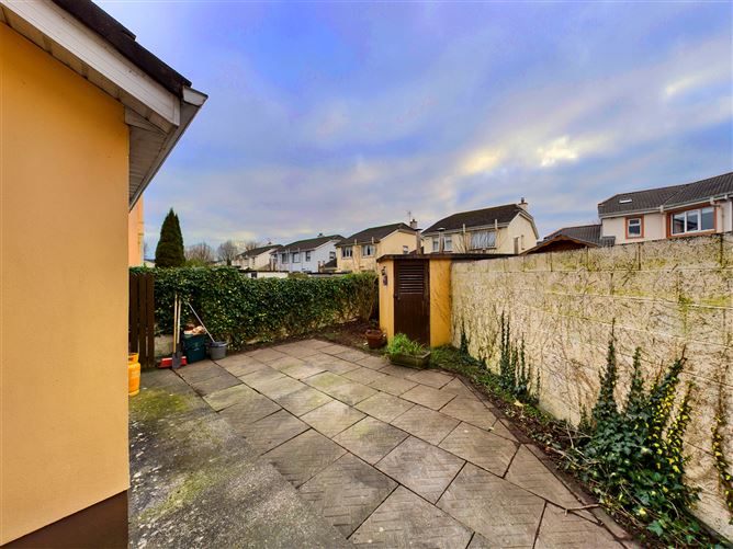 26 Park Avenue, Ennis, Co. Clare.