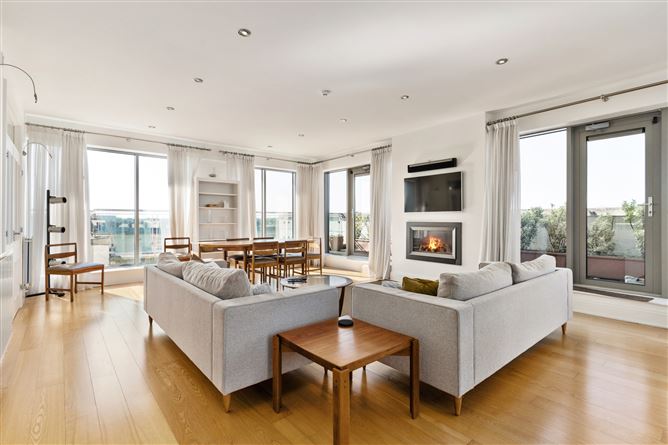 Penthouse, 31 Rathmines Wood, Ardee Road, Rathmines, Dublin 6