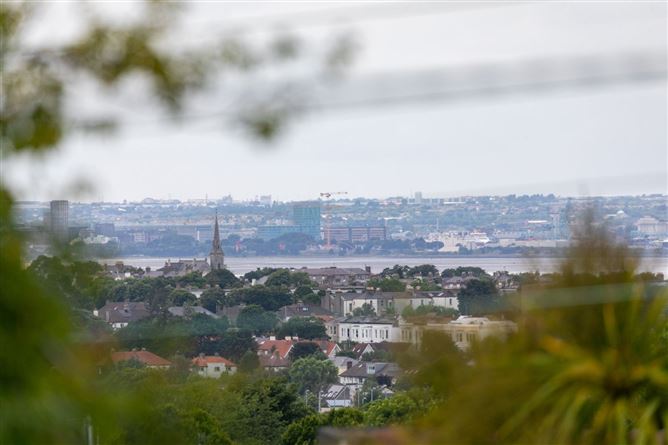 Rosbeg, 12 Ard Mhuire Park, Dalkey, Co. Dublin