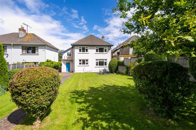 Rosbeg, 12 Ard Mhuire Park, Dalkey, Co. Dublin