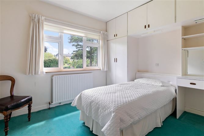 Rosbeg, 12 Ard Mhuire Park, Dalkey, Co. Dublin