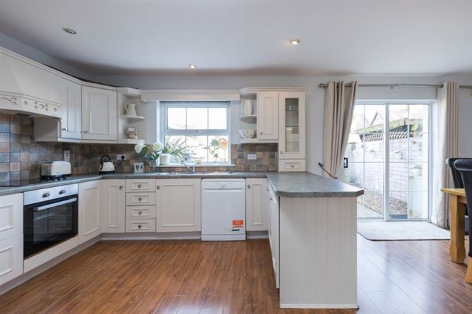 8 Beechville, Clonard Road, Wexford Town, Wexford