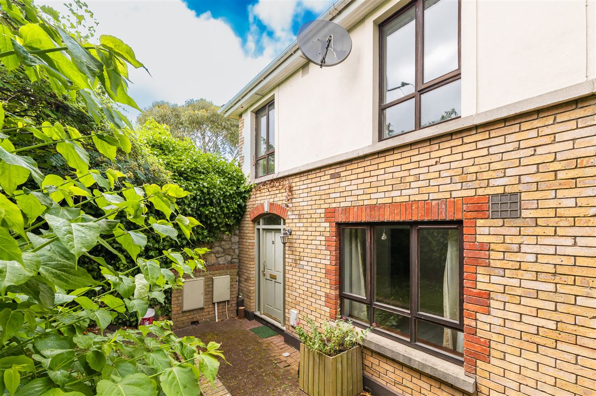 10 Ralph Mews, Newtownpark Avenue, Blackrock, County Dublin