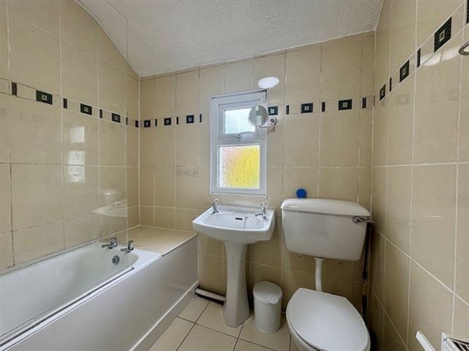 Stanford Green, Walkinstown, Dublin 12 (Single room)