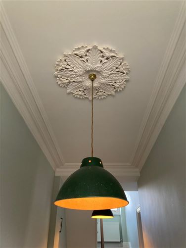 https://photos-a.propertyimages.ie/media/6/8/9/4996986/c3a9efa4-b2e5-4831-97c3-089ebe305ed6_l.jpg