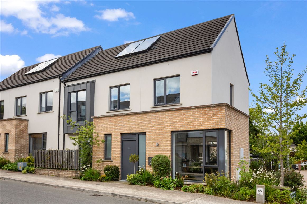 44 The Avenue, Scholarstown Wood, Rathfarnham, Dublin 16