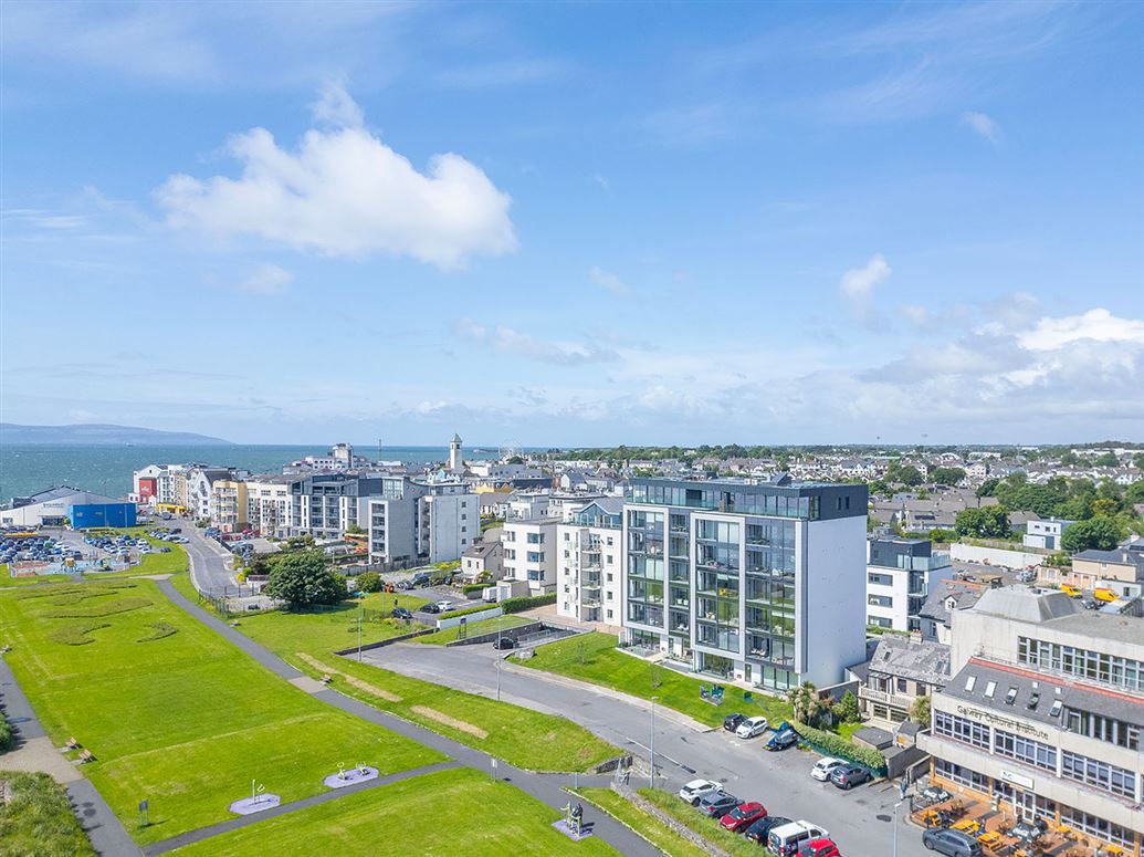 Apt 22, Cova Da Iria, Salthill, Galway