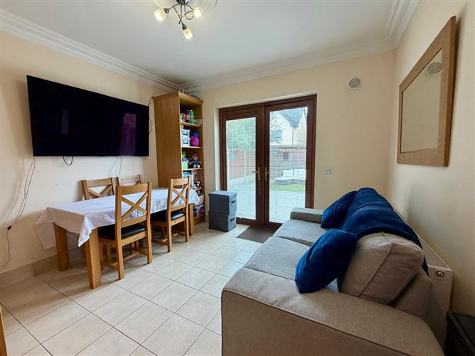 28 Cois Farraige, Blackrock, Louth
