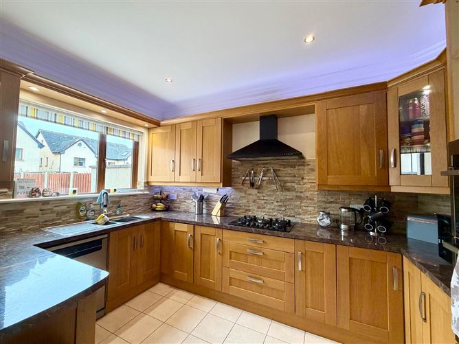 28 Cois Farraige, Blackrock, Louth