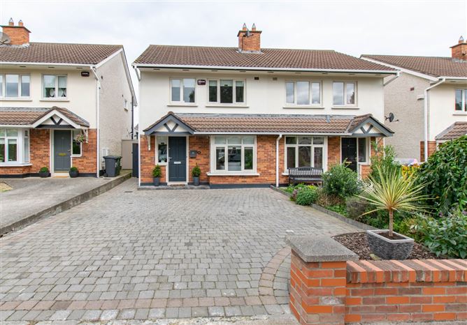 11 Orby Close, The Gallops, Leopardstown, Dublin 18