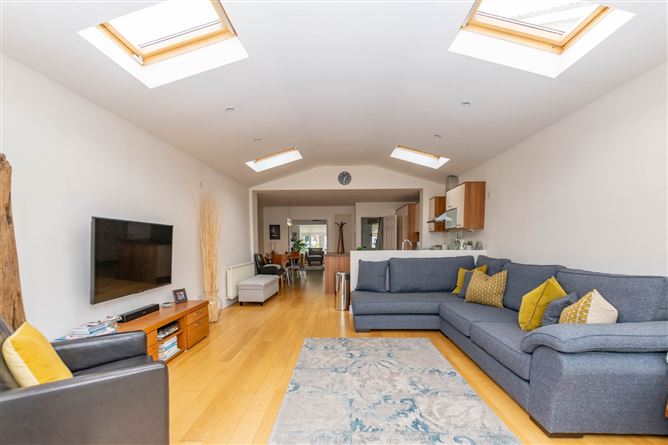 11 Orby Close, The Gallops, Leopardstown, Dublin 18