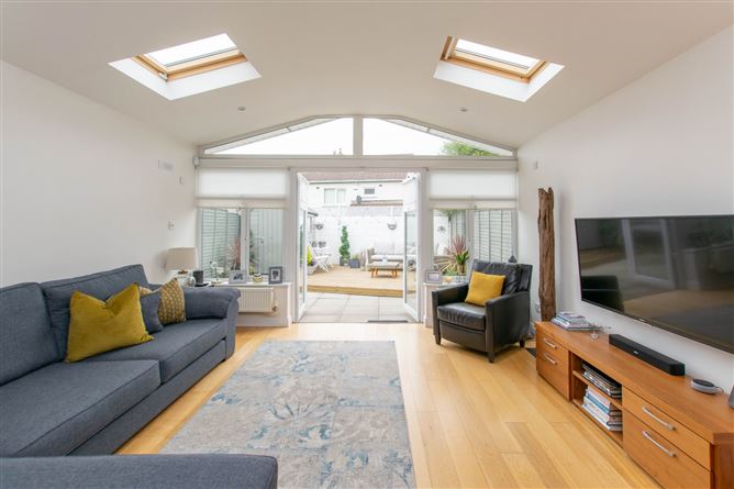 11 Orby Close, The Gallops, Leopardstown, Dublin 18