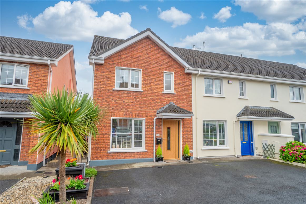 21 Bluebell Woods , Oranmore, Galway Yvonne Sweeney Auctioneers and