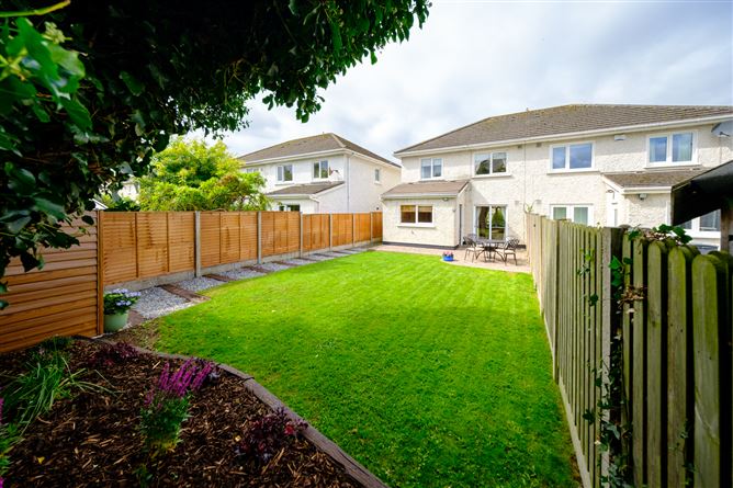 15 Riverwood Gardens, Castleknock, Dublin