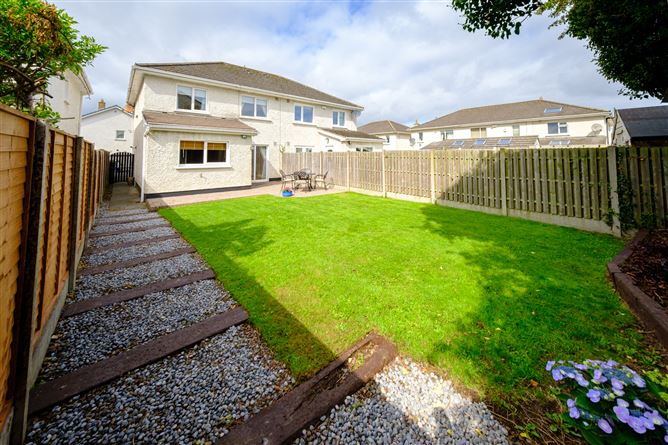15 Riverwood Gardens, Castleknock, Dublin
