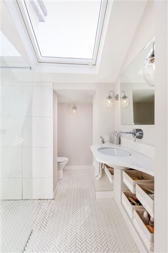 Hillcrest Cottage, 22 St Nessans Terrace, Howth, Co. Dublin